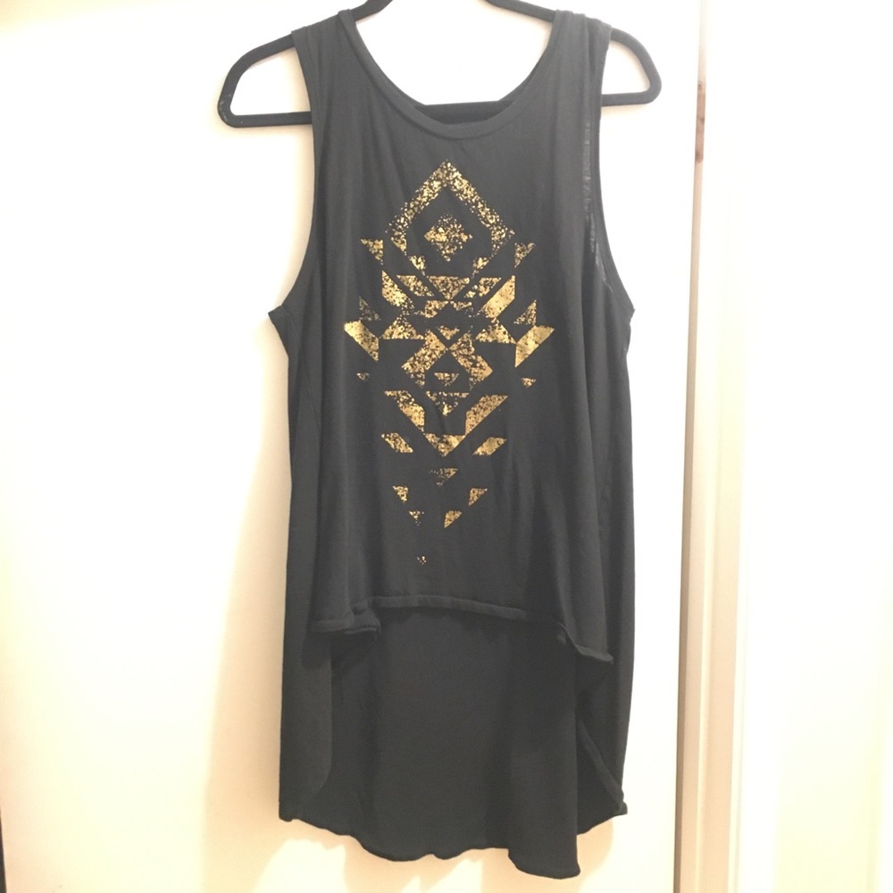 Geometric High Low Flowy Top